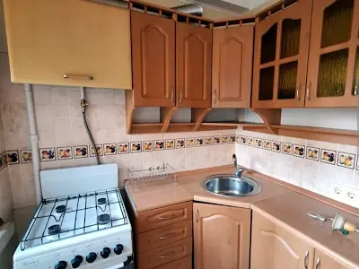 квартира за адресою Братиславська вул., 4