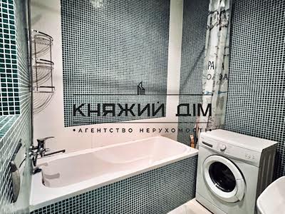квартира по адресу Уинстона Черчилля ул. (Красноткацкая), 43