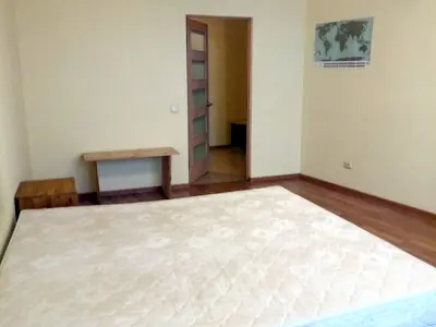 квартира по адресу Олены Пчилки ул., 2