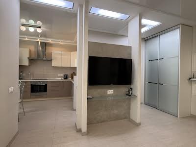 квартира за адресою Патріарха Мстислава Скрипника вул., 40