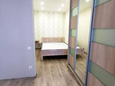 квартира за адресою Польова вул., 73