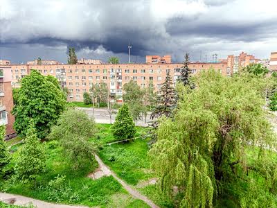 квартира за адресою Небесної Сотні вул. (Леніна), 81