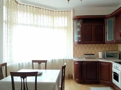 квартира за адресою Кловський узвіз, 5