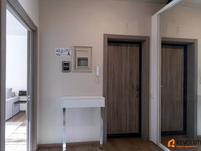 квартира за адресою Практична вул., 2