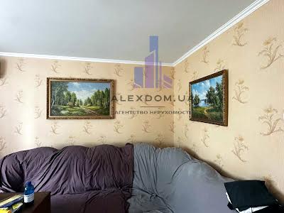 квартира за адресою Хорольська вул., 10