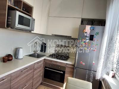квартира за адресою Амосова вул. (Корчагінців), 25