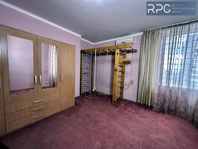 квартира за адресою Старонаводницька вул., 4-В
