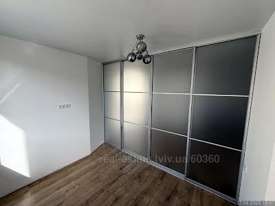 квартира за адресою Угорська вул., 14е