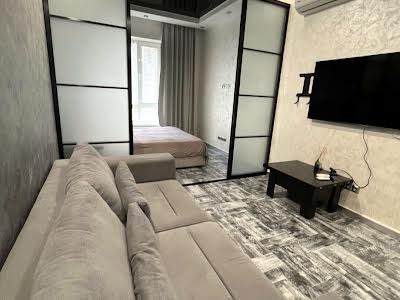 квартира за адресою 10 Фонтана, 67