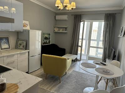 квартира за адресою Ревуцького вул., 54-Б