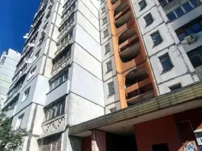 квартира за адресою Олександра Довженка вул., 16-Б