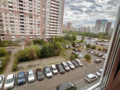 квартира по адресу Здолбуновская ул., 13