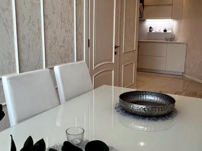 квартира за адресою Генуезька вул., 5