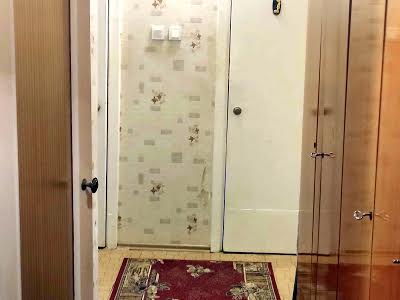 квартира за адресою Космодромна вул., 8
