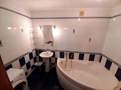 квартира по адресу Ивано-Франковск, Пасечная ул., 38