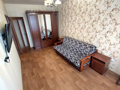 квартира за адресою Лазурна вул., 5/10