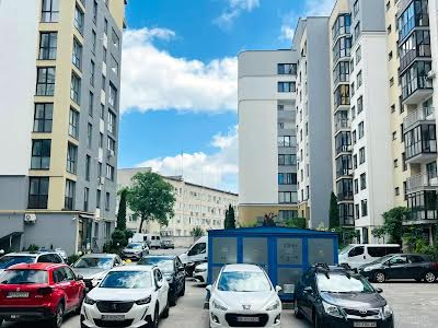 квартира по адресу Бандеры Степана просп., 36