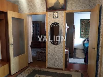 квартира за адресою Приозерна вул., 12А