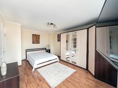 квартира за адресою Мала Житомирська вул., 5