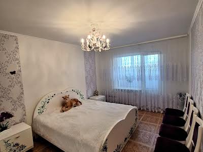 квартира за адресою Здолбунівська вул., 13