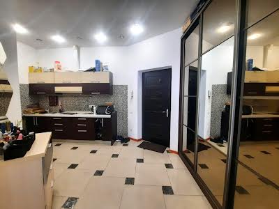 квартира по адресу Генуэзская ул., 36