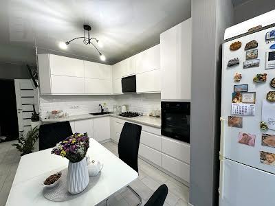 квартира за адресою Григорія Сковороди вул., 25