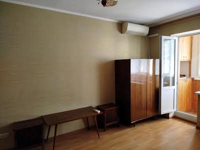 квартира по адресу Червоной Калины просп. (Владимира Маяковского), 34