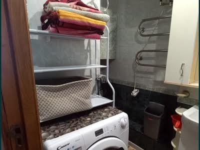 квартира за адресою Богатирська вул., 6-А