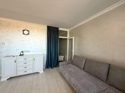 квартира за адресою Минайська вул., 27