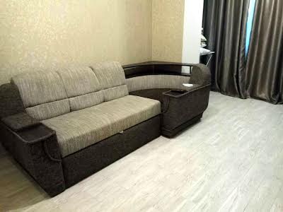 квартира за адресою Левка Лук'яненка вул. (Василя Жуковського), 26