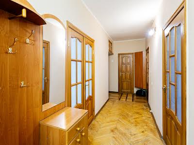 квартира по адресу Василия Тютюнника ул. (Анрі Барбюса), 5-Б