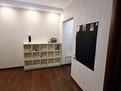 квартира за адресою Григорія Ващенка вул., 1