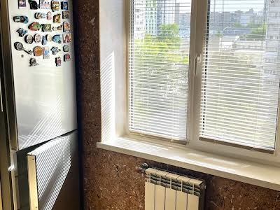квартира за адресою Тростянецька вул., 8-В