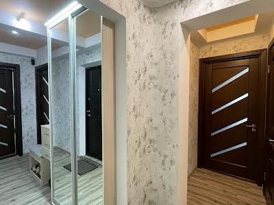 квартира по адресу Героев Сталинграда ул., 13