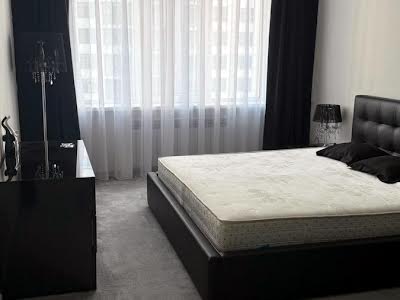 квартира по адресу Андрея Верхогляда ул. (Михайла Драгомирова), 20