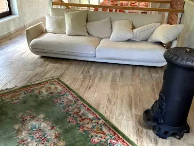дом по адресу Днепроводская ул.