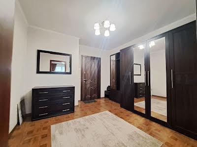 квартира за адресою Ясинуватський пров., 11