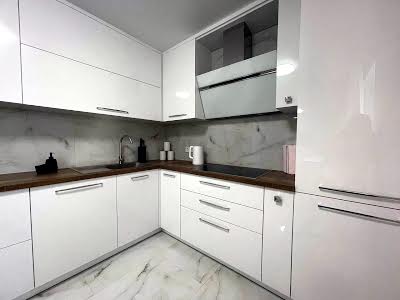 квартира по адресу Злуки просп., 22