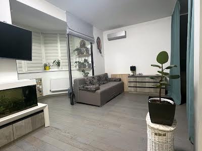 квартира за адресою Щаслива вул., 50