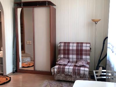 квартира за адресою Старосінна пл., 4