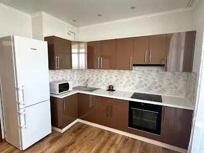 квартира за адресою Сім'ї Кульженків вул. (Петра Дегтяренка), 31-Б
