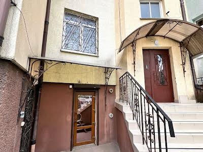 коммерческая по адресу Подсолнуховая ул., 20а