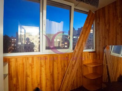 квартира за адресою Івасюка, 30