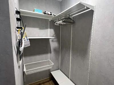 квартира за адресою Зоряний бульв., 1
