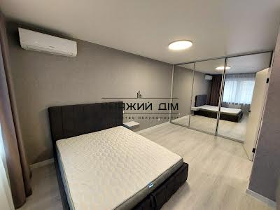 квартира по адресу Бориса Гмыри ул., 20