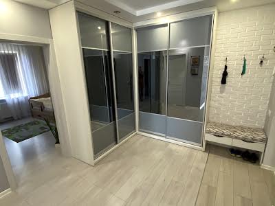 квартира за адресою Петра Григоренка просп., 12-А