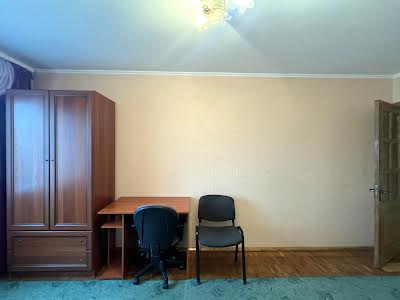 квартира по адресу Олега Мудрака ул. (Генерала Наумова), 33-А