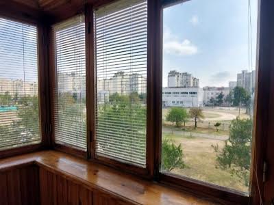 квартира за адресою Драгоманова вул., 5