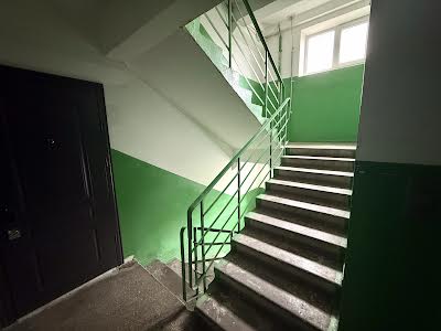 квартира за адресою Полярна вул., 13