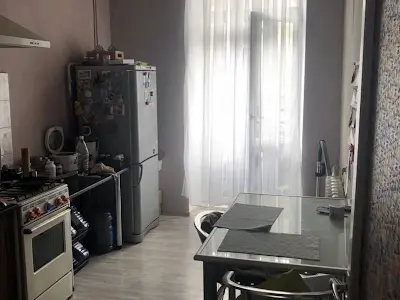 квартира за адресою Богдана Хмельницького вул., 50